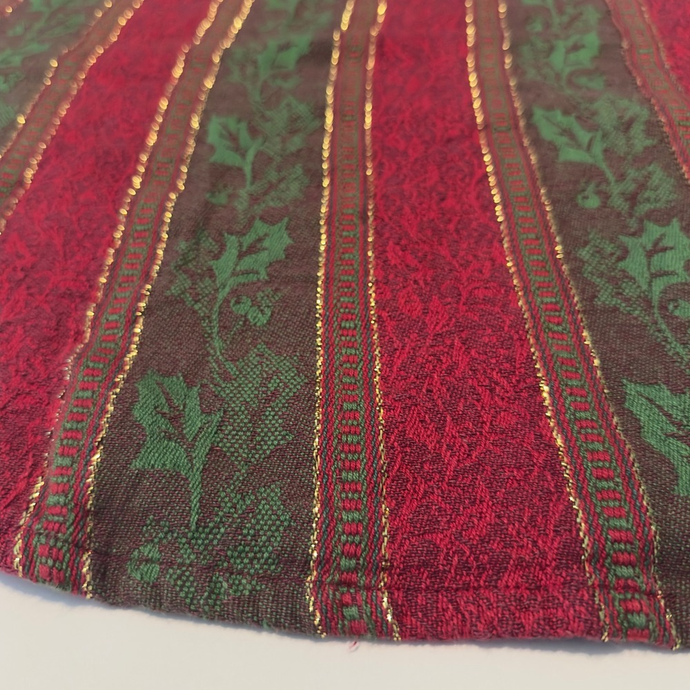 Christmas Tablecloth Red Green Holly Gold Stripe Oval 75x56 Holiday Festive